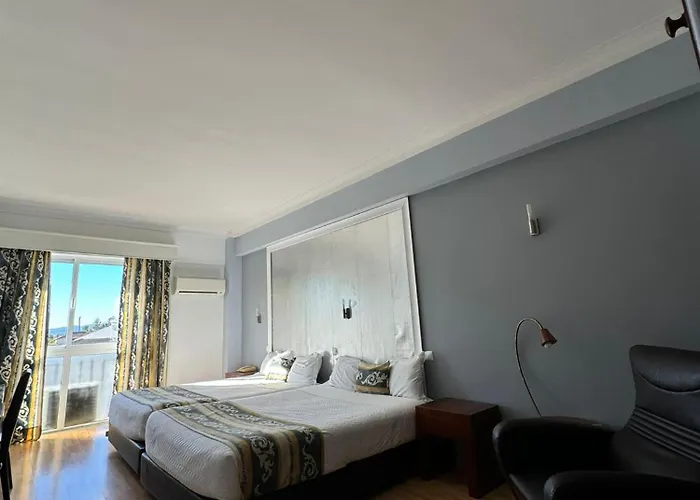 Onix فندق فيزيو